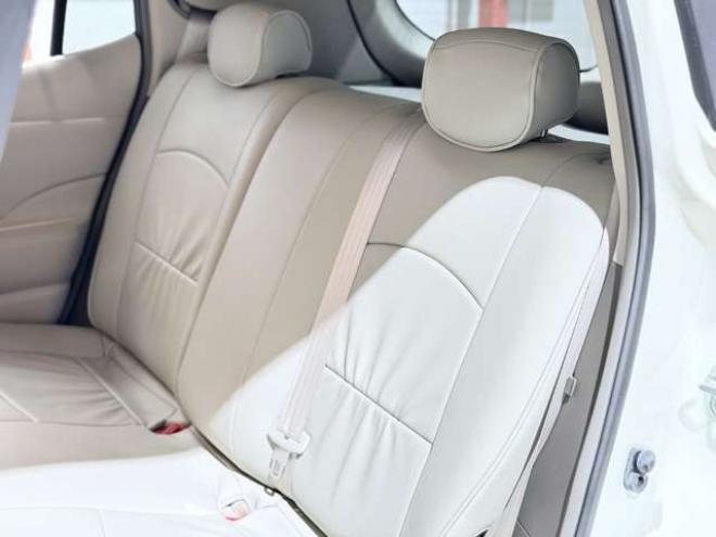 リーフG　防錆塗装TVナビBカメETC 2WD 不明