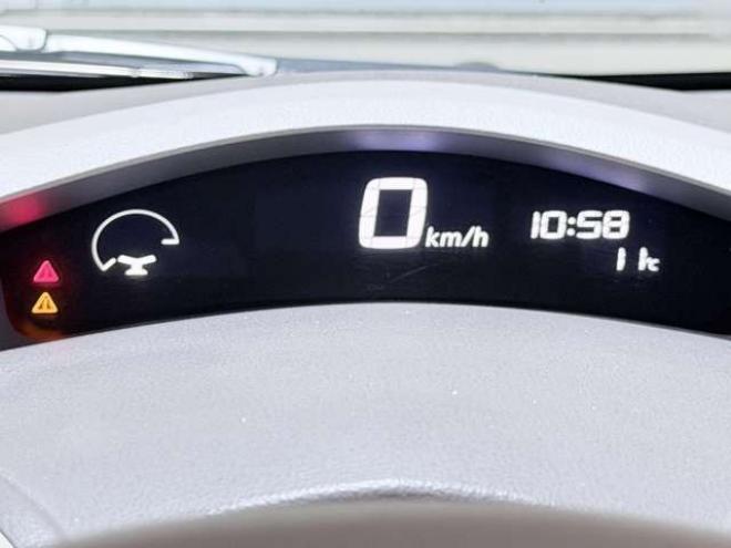 リーフG　防錆塗装TVナビBカメETC 2WD 不明