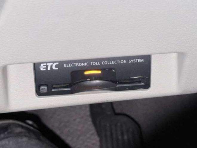 リーフG　防錆塗装TVナビBカメETC 2WD 不明