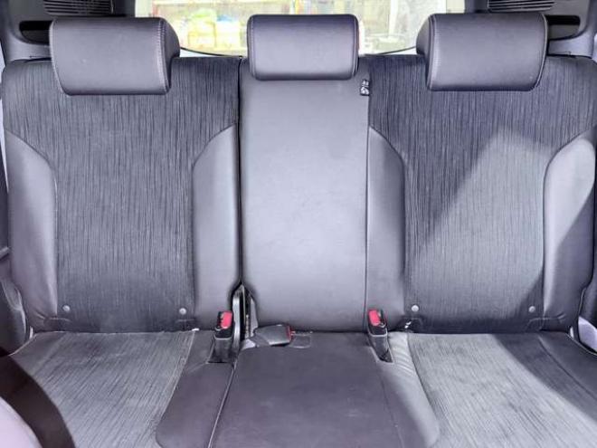 フリードスパイクハイブリッド1.5 ジャストセレクション　下廻防錆TVナビBカメETC 2WD 1500