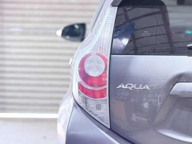 アクア1.5 G　防錆塗装TVナビETC夏冬タイヤ 2WD 1500