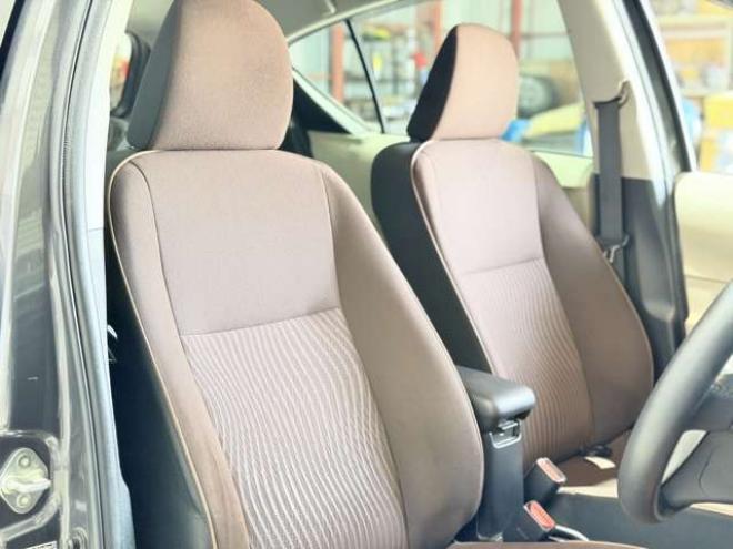 アクア1.5 G　防錆塗装TVナビETC夏冬タイヤ 2WD 1500