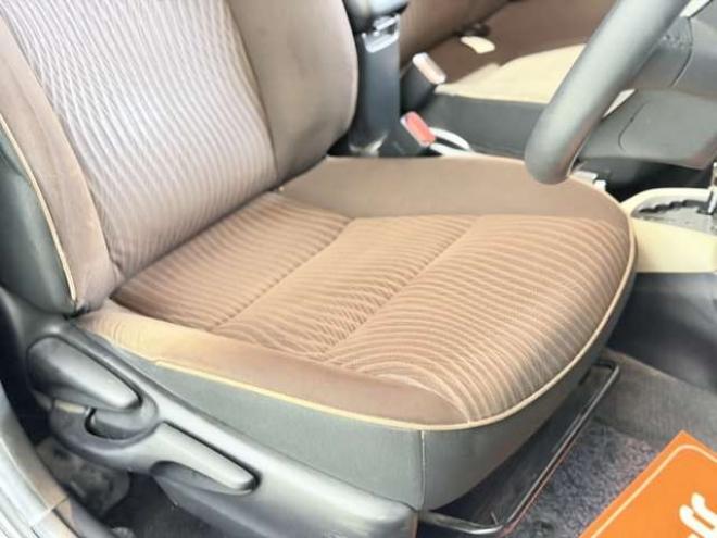 アクア1.5 G　防錆塗装TVナビETC夏冬タイヤ 2WD 1500