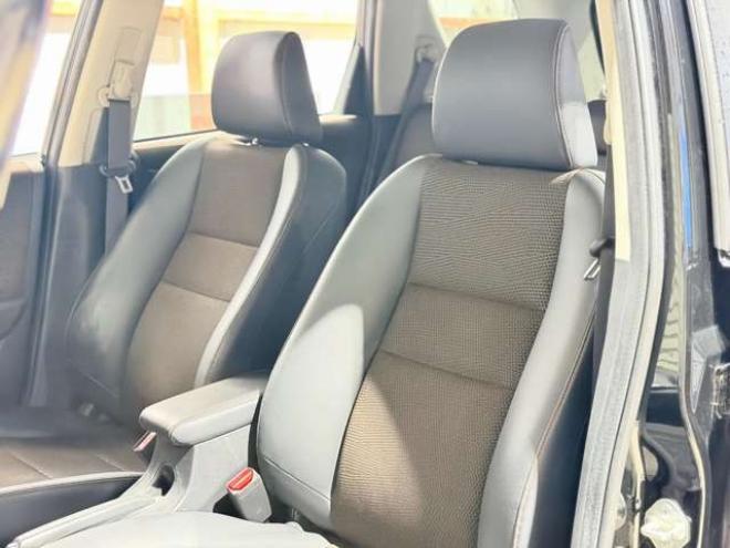 フィットシャトルハイブリッド1.3　下廻防錆TVナビBカメETC夏冬タイヤ 2WD 1300