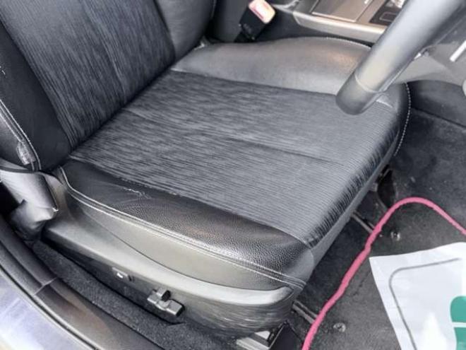 レガシィワゴン2.5 GT アイサイト 4WD　下廻防錆TVナビBカメETCエンスタ 2500