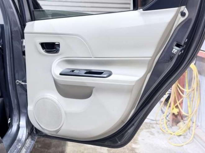 アクア1.5 G　防錆塗装TVナビBカメ 2WD 1500