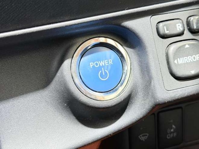 アクア1.5 G　防錆塗装TVナビBカメ 2WD 1500