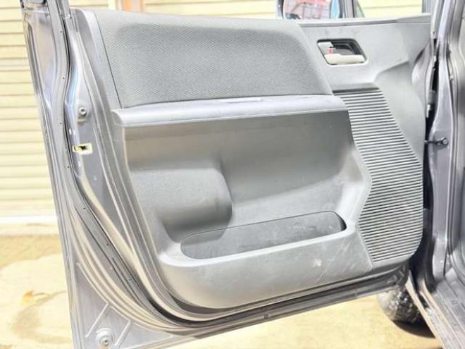 フリードスパイク1.5 G 4WD　防錆塗装4WDTVナビBカメETCエンスタ 1500