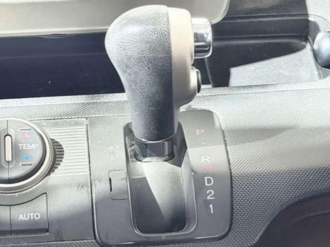 フリードスパイク1.5 G 4WD　防錆塗装4WDTVナビBカメETCエンスタ 1500