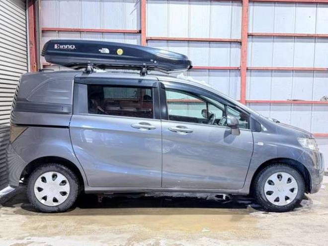 フリードスパイク1.5 G 4WD　防錆塗装4WDTVナビBカメETCエンスタ 1500