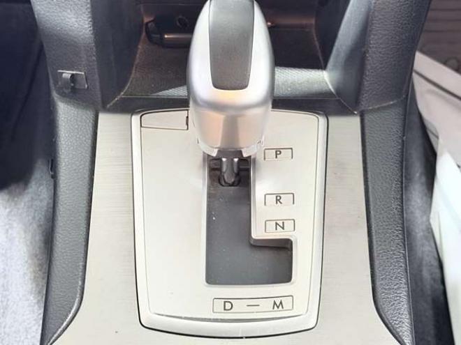 レガシィワゴン2.5 i Sスタイル 4WD　防錆塗装TVナビBカメ 2500