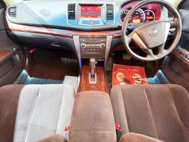 ティアナ2.5 250XE FOUR 4WD　防錆塗装4WDキーレスETC 2500