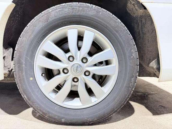 セレナ2.0 ハイウェイスター Vセレクション 4WD　防錆塗装4WDTVナビBカメ後席モニタETC 2000