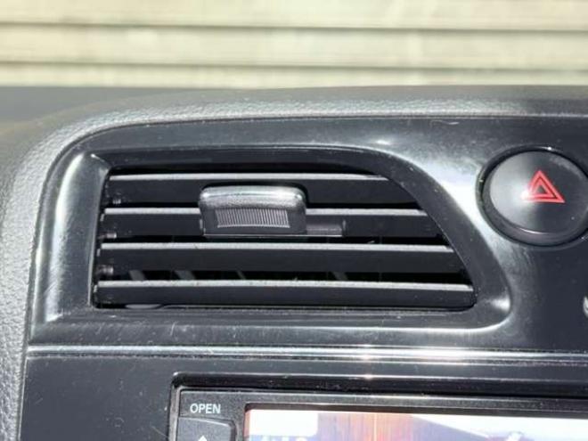 セレナ2.0 ハイウェイスター Vセレクション 4WD　防錆塗装4WDTVナビBカメ後席モニタETC 2000