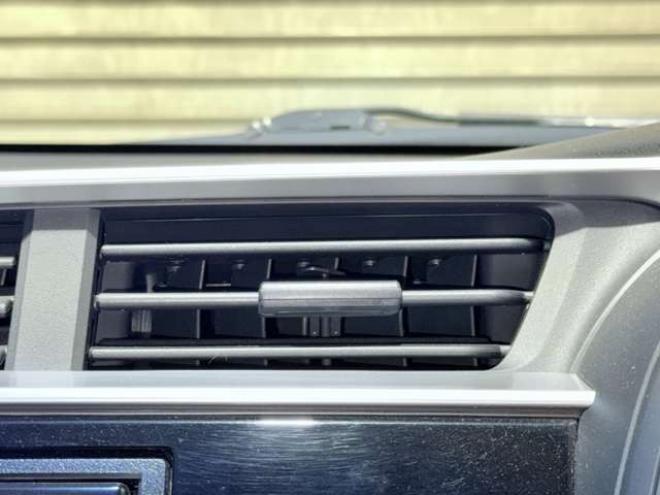 フィット1.3 13G Fパッケージ 4WD　下廻防錆TVナビETC 1300