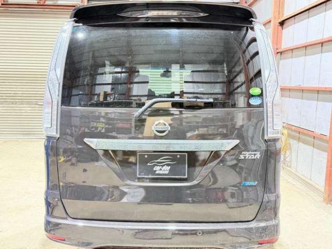 セレナ2.0 ハイウェイスター Vセレクション+Safety アドバンストセーフティ パッケージ 4WD　防錆塗装4WDTVナビBカメ後席モニタ 2000