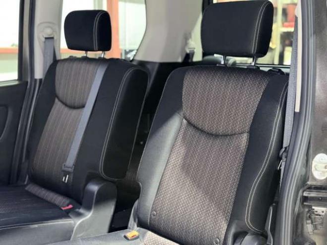 セレナ2.0 ハイウェイスター Vセレクション+Safety アドバンストセーフティ パッケージ 4WD　防錆塗装4WDTVナビBカメ後席モニタ 2000