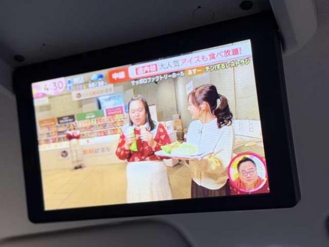 セレナ2.0 ハイウェイスター Vセレクション+Safety アドバンストセーフティ パッケージ 4WD　防錆塗装4WDTVナビBカメ後席モニタ 2000