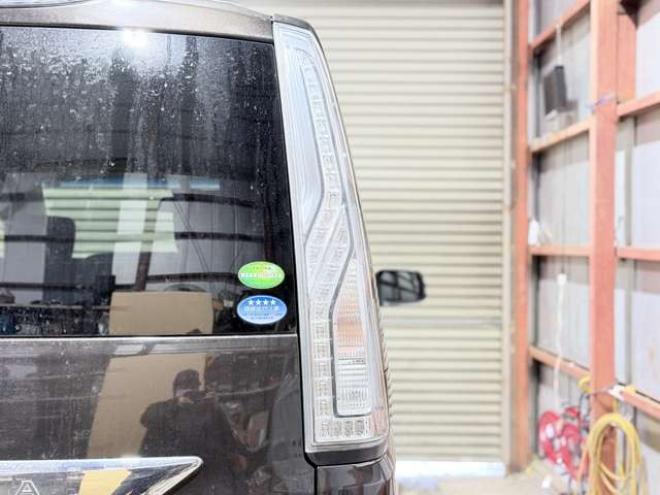 セレナ2.0 ハイウェイスター Vセレクション+Safety アドバンストセーフティ パッケージ 4WD　防錆塗装4WDTVナビBカメエンスタ 2000