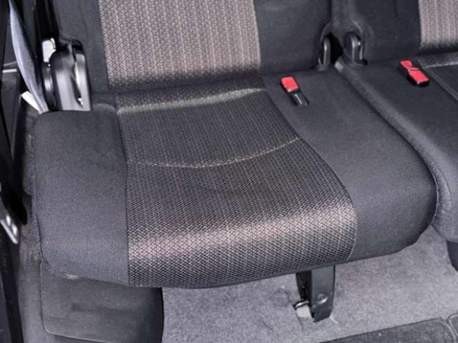 セレナ2.0 ハイウェイスター Vセレクション+Safety アドバンストセーフティ パッケージ 4WD　防錆塗装4WDTVナビBカメエンスタ 2000