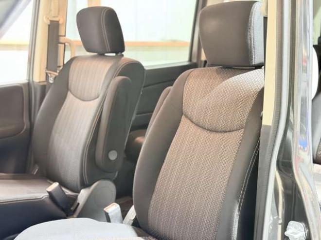 セレナ2.0 ハイウェイスター Vセレクション+Safety アドバンストセーフティ パッケージ 4WD　防錆塗装4WDTVナビBカメエンスタ 2000