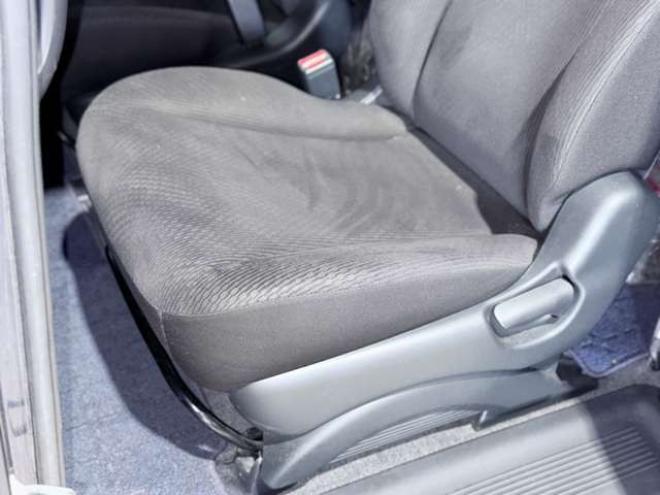 フリード1.5 G ジャストセレクション　下廻防錆ドラレコキーレスEスタ夏冬タイヤ 2WD 1500