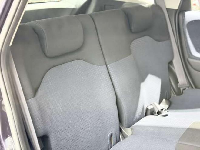 フィット1.3 G 4WD　防錆塗装4WDCDキーレスETC 1300