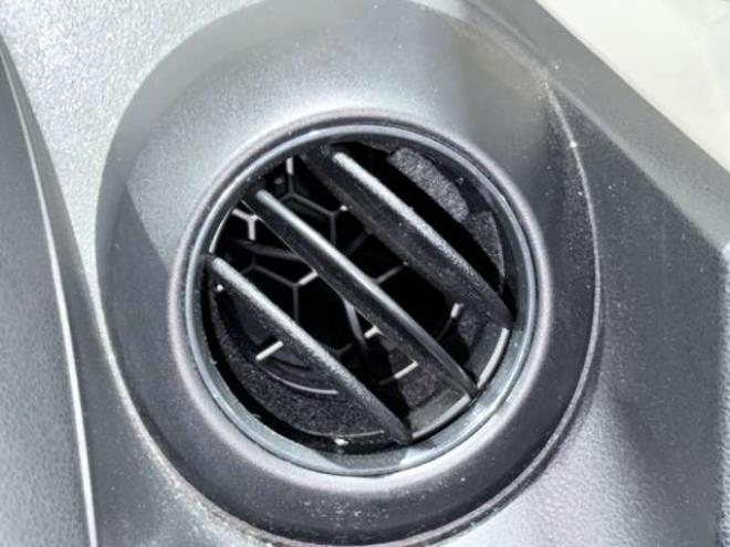 フィット1.3 G 4WD　防錆塗装4WDCDキーレスETC 1300