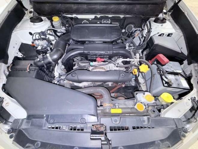 レガシィB4 2.5 i Lパッケージ 4WD　下廻防錆TVナビETC 2500