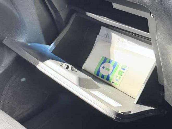 セレナ2.0 ハイウェイスター 4WD　防錆塗装4WDナビBカメETC夏冬タイヤ 2000