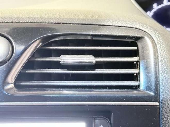 セレナ2.0 ハイウェイスター 4WD　防錆塗装4WDナビBカメETC夏冬タイヤ 2000