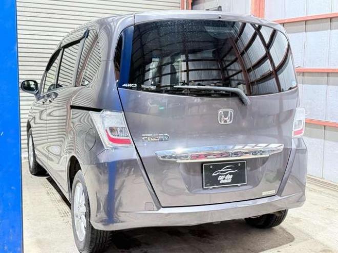 フリード1.5 G ジャストセレクション 4WD　防錆塗装TVナビETCエンスタ 1500