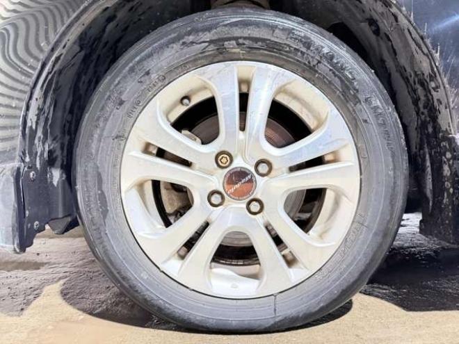 フリード1.5 フレックス エアロ　防錆塗装TVナビBカメ 2WD 1500