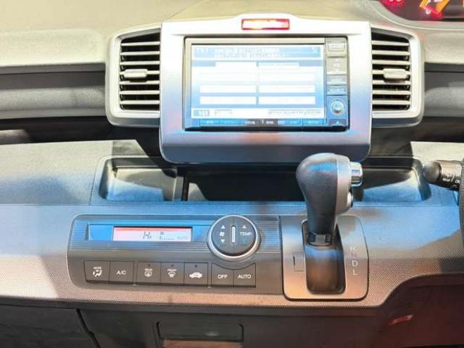 フリード1.5 フレックス エアロ　防錆塗装TVナビBカメ 2WD 1500