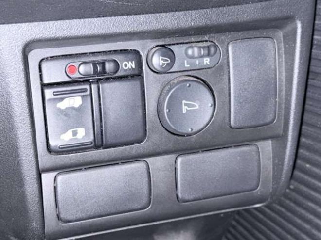 フリード1.5 フレックス エアロ　防錆塗装TVナビBカメ 2WD 1500