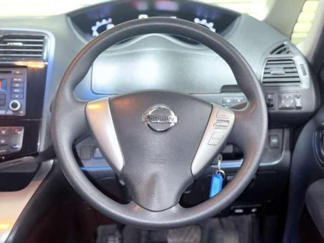 セレナ2.0 20S 4WD　下廻防錆キーレスCD 2000