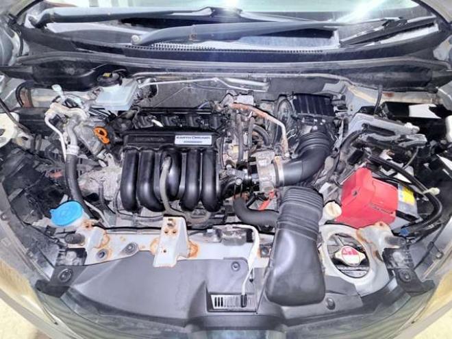 フィット1.5 ハイブリッド Fパッケージ 4WD　下廻防錆ナビETCエンスタ 1500