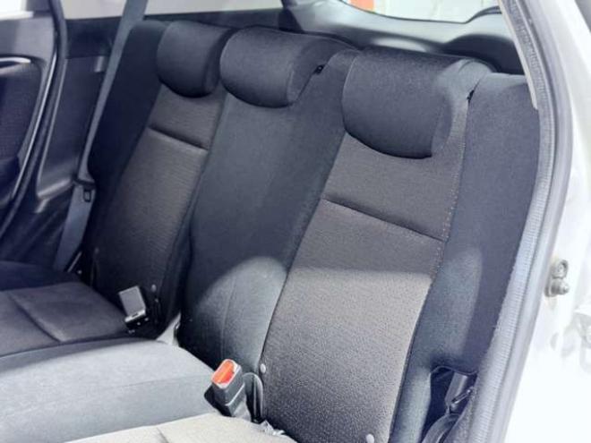 フィット1.5 ハイブリッド Fパッケージ 4WD　下廻防錆ナビETCエンスタ 1500