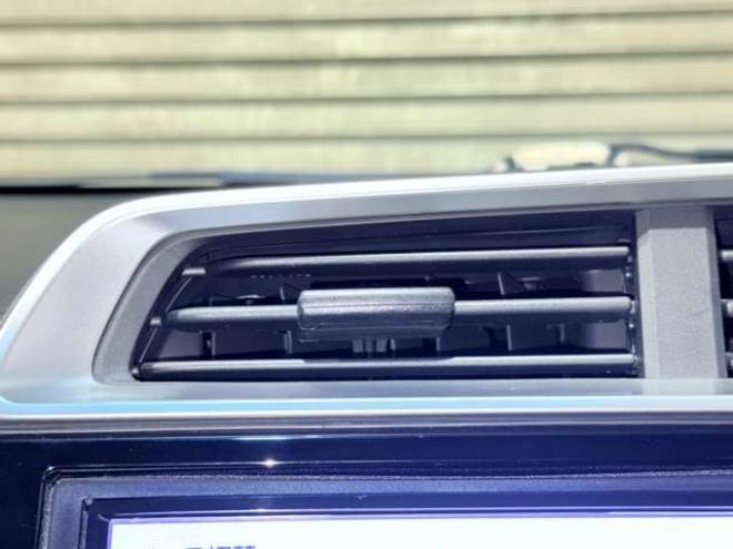 フィット1.5 ハイブリッド Fパッケージ 4WD　下廻防錆ナビETCエンスタ 1500