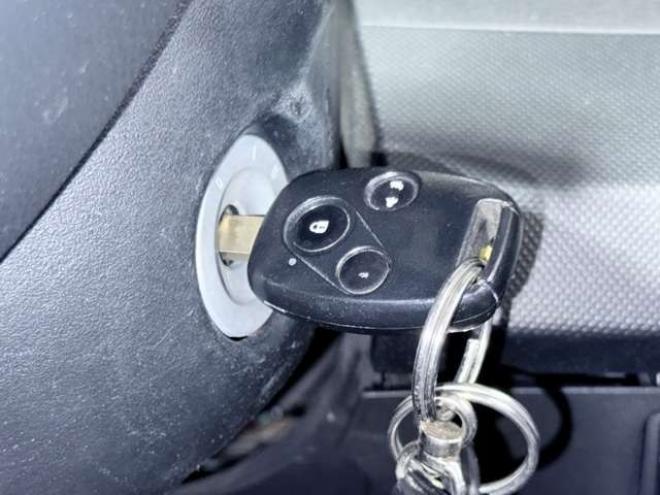 フリード1.5 G Lパッケージ　下廻防錆キーレス 2WD 1500