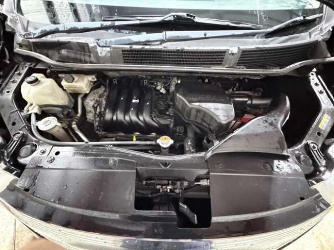 セレナ2.0 ハイウェイスター 4WD　下廻防錆TVナビBカメ後席モニタ 2000