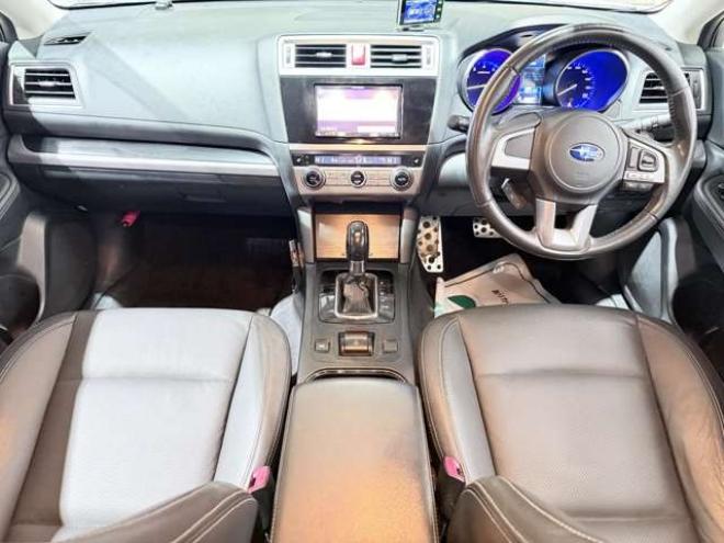 レガシィB4 2.5 リミテッド 4WD　下廻防錆4WDTVナビBカメETC 2500