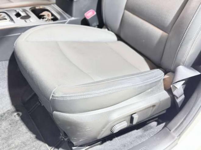 レガシィB4 2.5 リミテッド 4WD　下廻防錆4WDTVナビBカメETC 2500