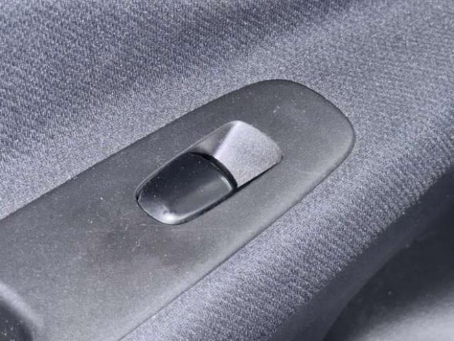 セレナ2.0 20X アドバンストセーフティ パッケージ 4WD　防錆塗装4WDTVナビBカメETC 2000