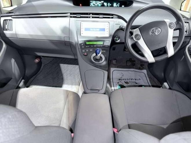 プリウス1.8 S　下廻防錆TVBカメETC夏冬タイヤ 2WD 1800