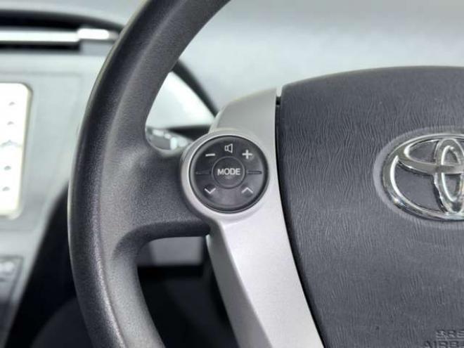 プリウス1.8 S　下廻防錆TVBカメETC夏冬タイヤ 2WD 1800