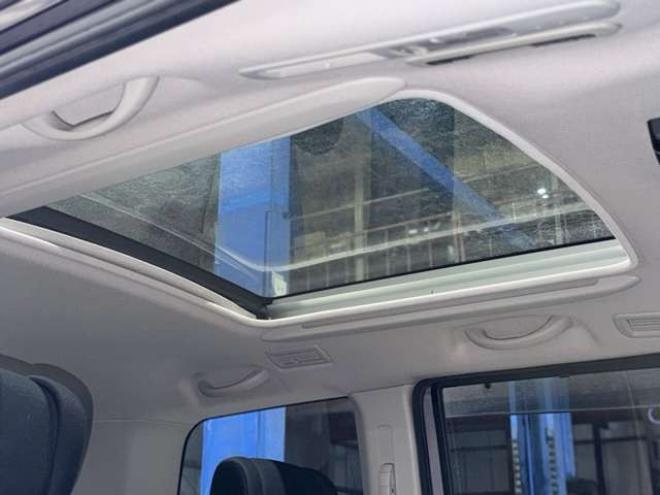 セレナ2.0 ハイウェイスター S-HYBRID　防錆塗装4WDTVナビBカメ後席モニタETC 2000