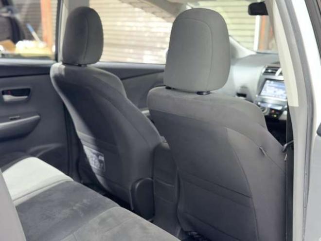 プリウスα1.8 S　下廻防錆TVナビBカメ 2WD 1800