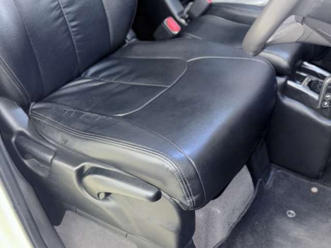 ステップワゴン2.0 G Lパッケージ 4WD　下廻防錆TVナビBカメETC 2000