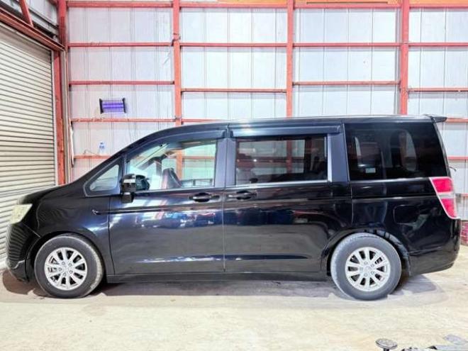 ステップワゴン2.0 L 4WD　下廻防錆 2000